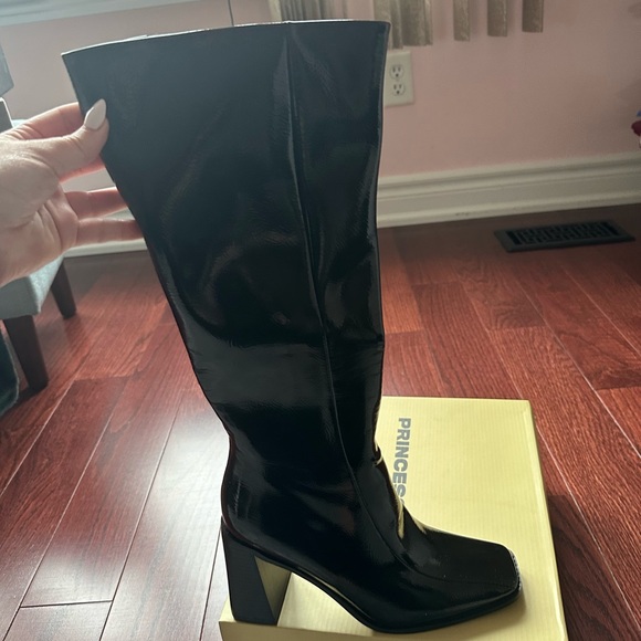 Princess Polly Boots - Picture 4 of 4